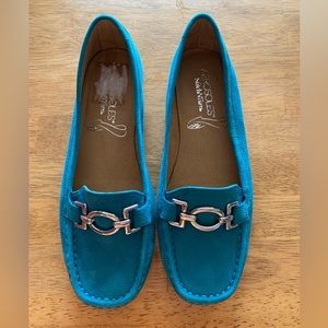 Aerosoles Stitch N Turn Womens Teal Loafer Size 6